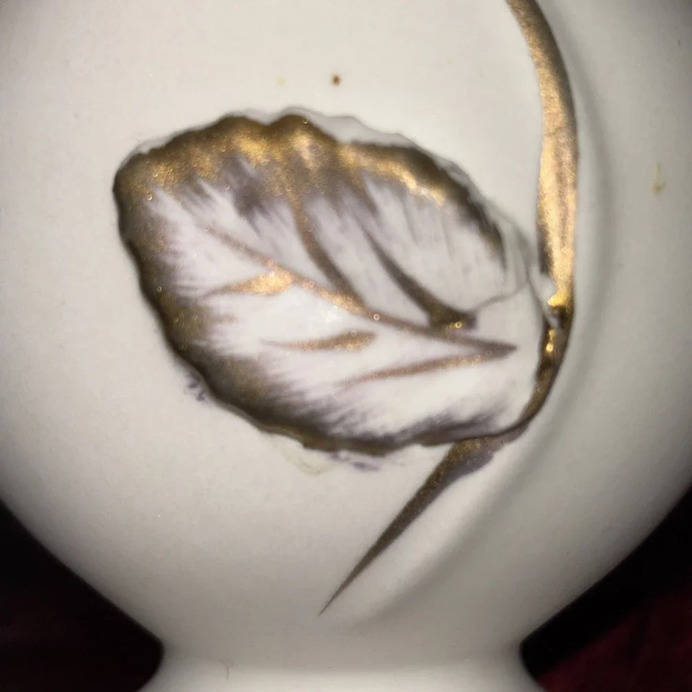 Vintage Wales White Bisque Bud Vase With Applied Roses‎ Handles Brushed Gold EUC
